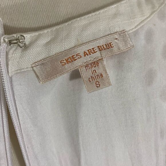 Skies Are Blue White Linen Eyelet Dress - Picture 7 of 9
